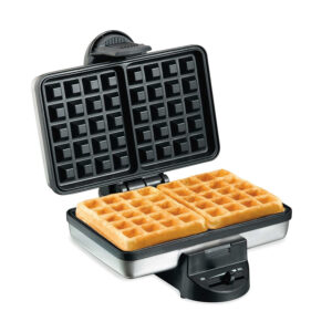 Waffle-Maker-Center-2