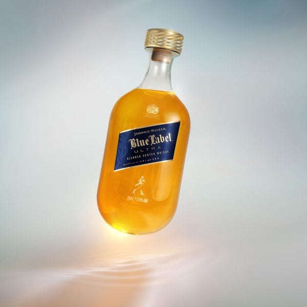 johnnie walker blue label ultra lightest bottle design dezeen 2364 hero