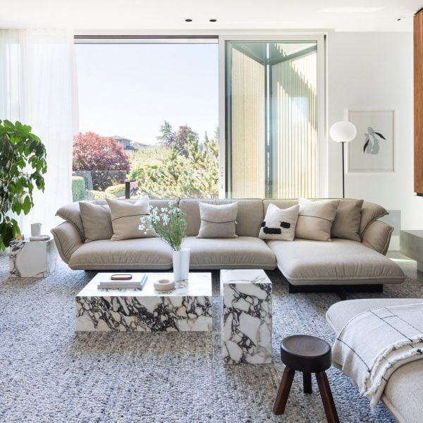 1728520246 big sky beach house vancouver andrea mclean studio airey group dezeen 2364 hero 2